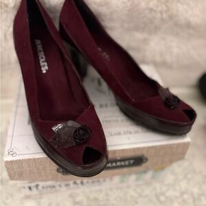 Aerosols Bengal Rose Classic Peep-Toe Heels in rich burgundy/maroon suede